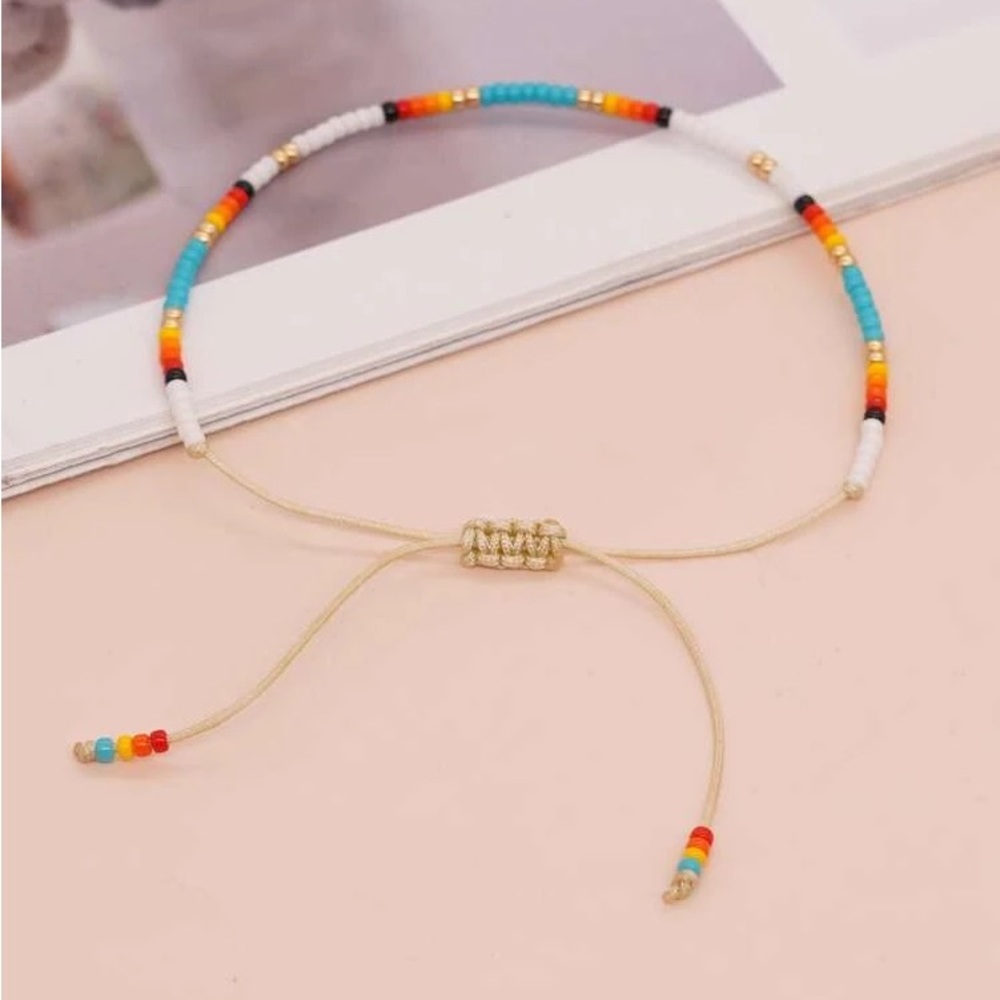 Native American Style Adjustable beaded bracelet - Picture 3 of 4